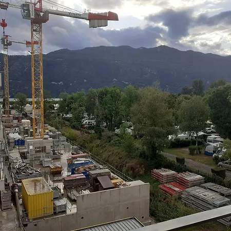 Les Picaillons - A 200m Du